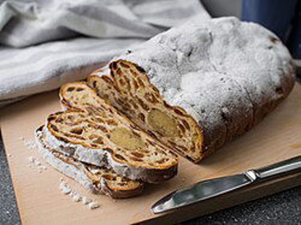 Afbeelding van Kerststol Medium